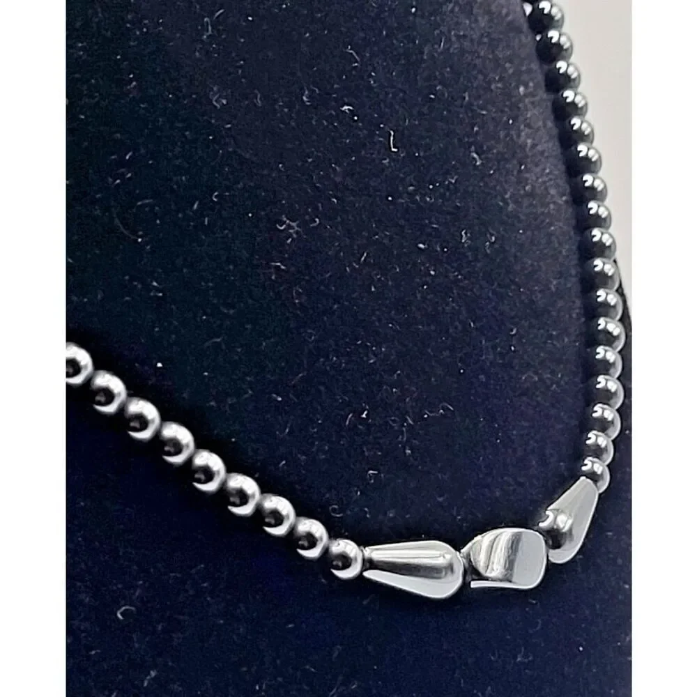 Hematite Beaded Necklace 18.5in